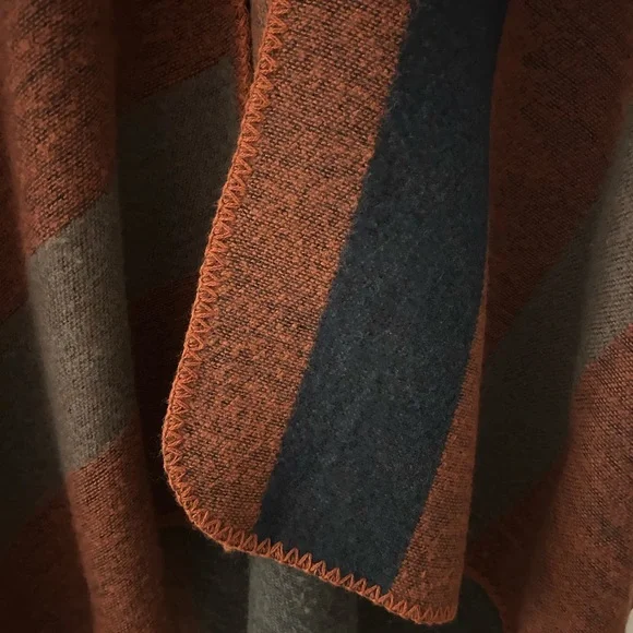 BB Dakota Brown and Gray Colorblock Poncho - Picture 7 of 14